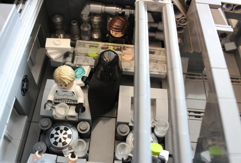 Illustration for article titled Custom LEGO Star Destroyer Is So Huge It Has A Three-Level Interior